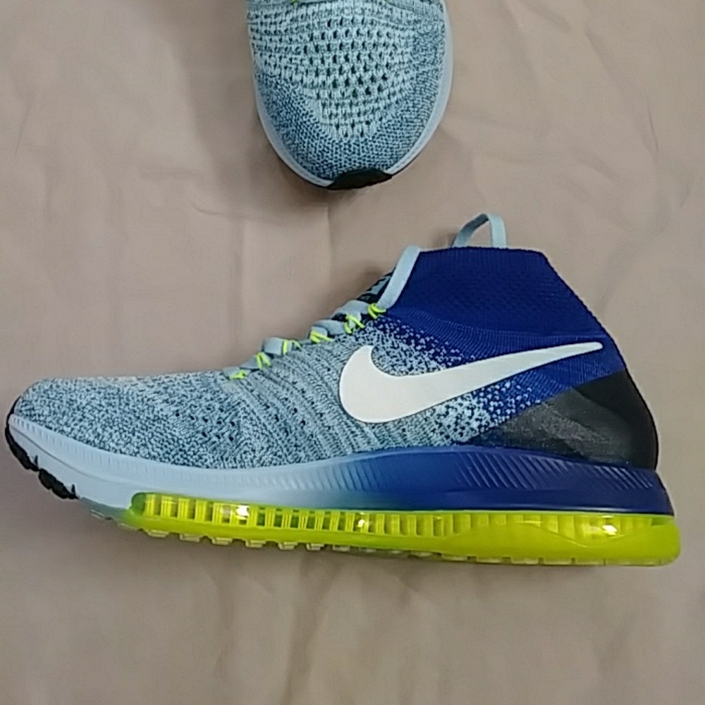 Nike Air Zoom All Out Flyknit Shoes - Picture 5 of 7